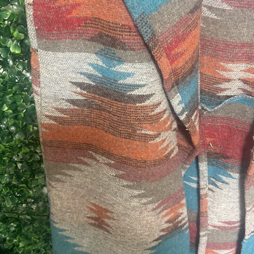 ‎Long Western Aztec Design Vest - Picture 2 of 8